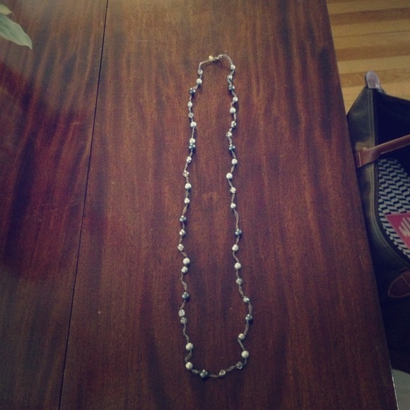 ❌SOLD❌Incl w purchase! Silver Express necklace