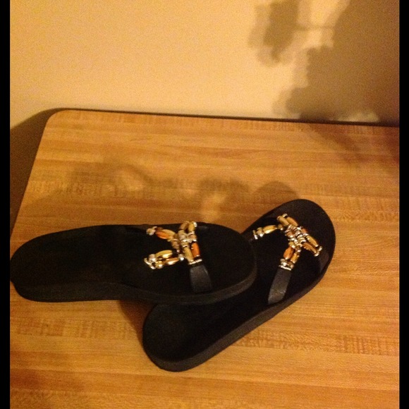 Sandals - Picture 2 of 2