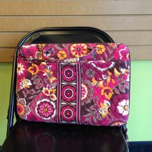 SOLD! Vera Bradley hard shell laptop bag