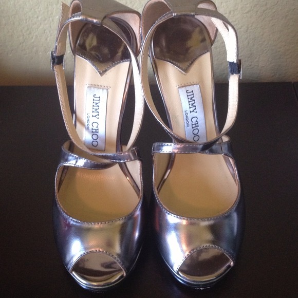 JIMMY CHOO sz 35 fits like US sz 6