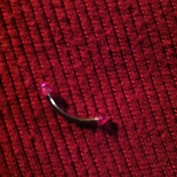 Eyebrow barbell