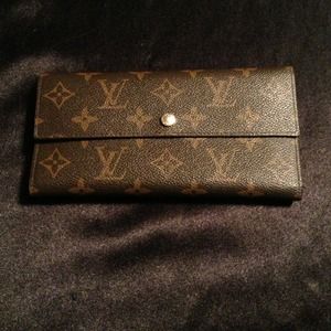 LV inspired wallet!