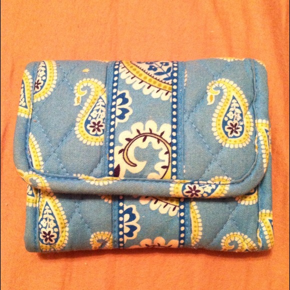 🔴SOLD🔴Vera Bradley wallet