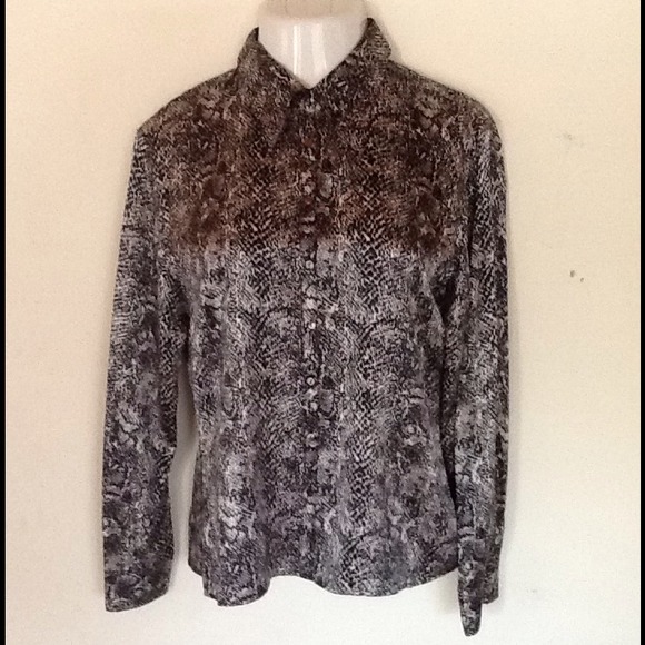 Sold!!!Python print silk shirt