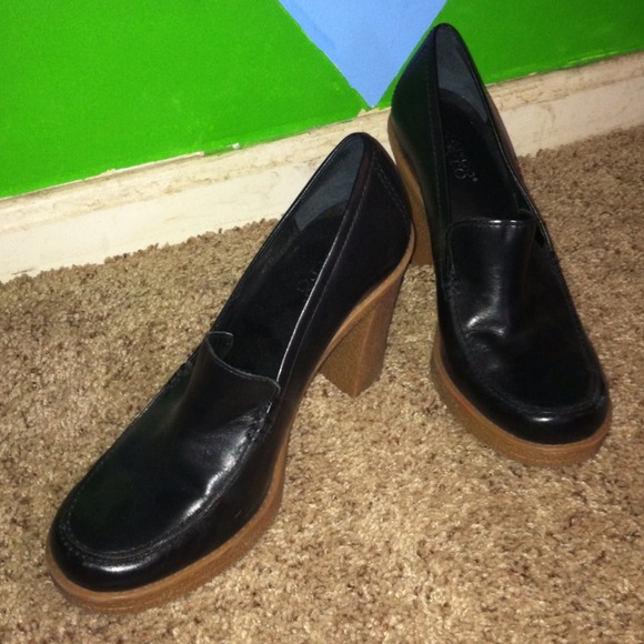 Franco Sarto size 9 heel