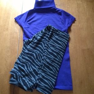 Turtle neck shirt & zebra leggings