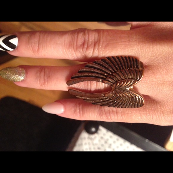 Angel wings ring - Picture 2 of 2