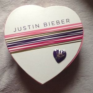 Justin Bieber Girlfriend perfume