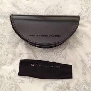 Marc Jacobs sunglasses case and cloth