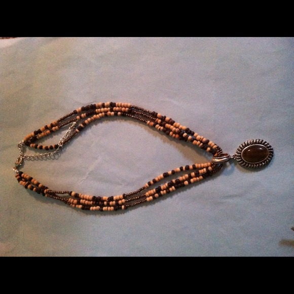 Brown fashion necklace