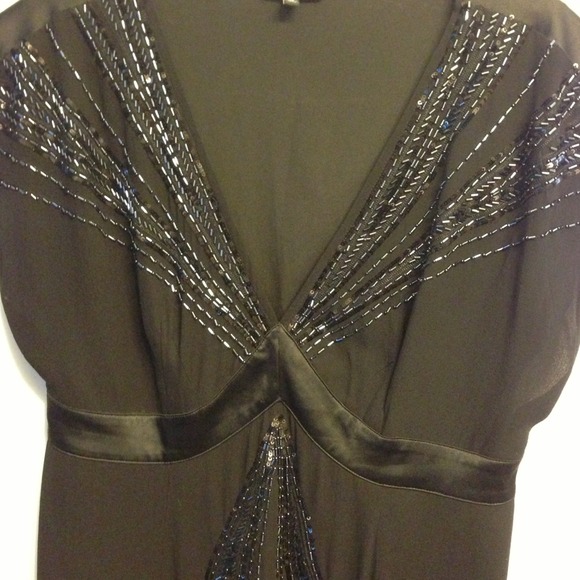 Beautiful Express beaded top - Picture 2 of 4