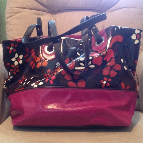 Medium to large bag