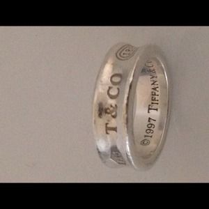 🐰SOLD🐰Tiffany & Co Ring