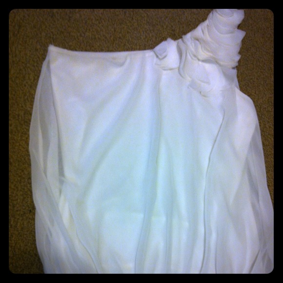 ✨Bundle!!✨Chiffon top & Jewelry holder