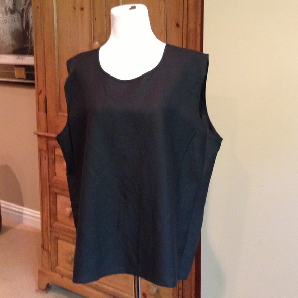 John A 3 piece suit - Picture 4 of 4