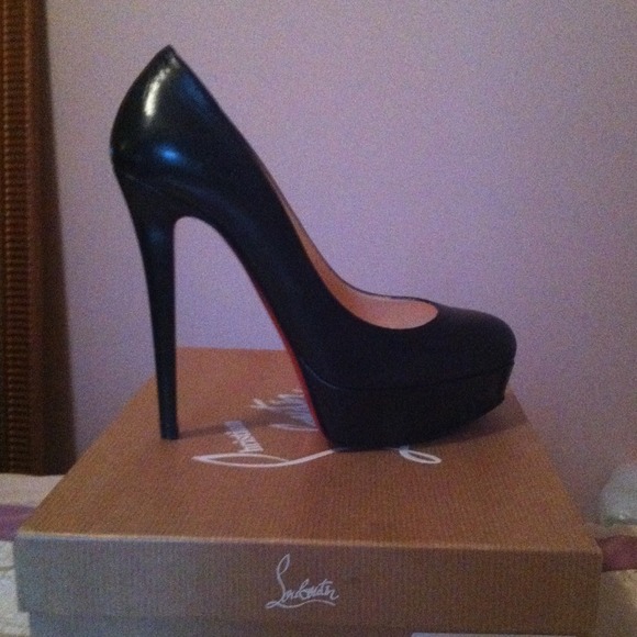 Christian Louboutin Bianca 140