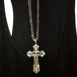 🎀Cute blinged cross