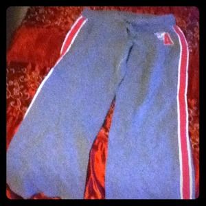 grey and pink Aeropostale sweatpants