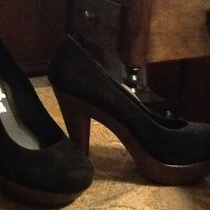 Reserved Black suede style rue 21 heels