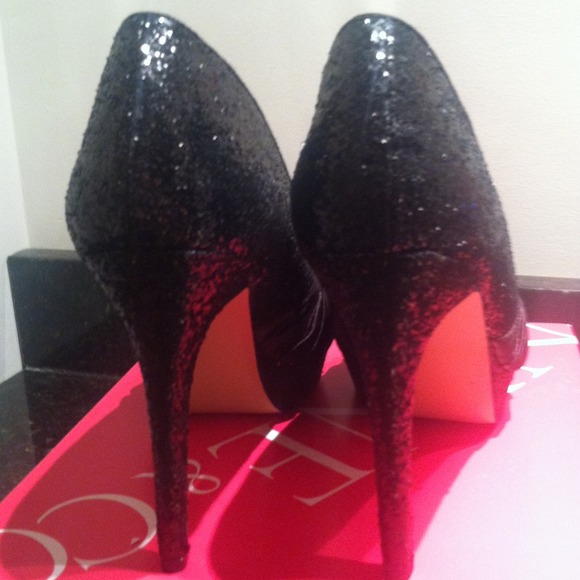 Sold🌸Glitter Heels - Picture 4 of 4