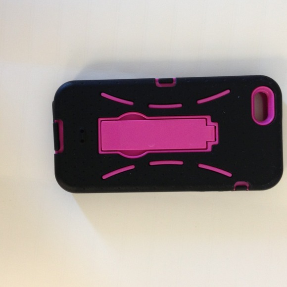 Pink/black protective iPhone 5 case - Picture 2 of 4