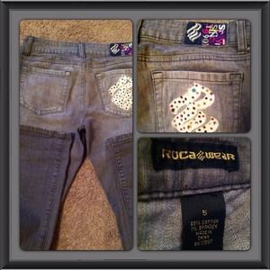 SOLD🚫Rocawear Jeans