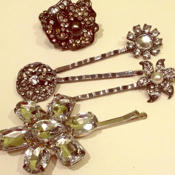 4 hair pins & one cocktail ring