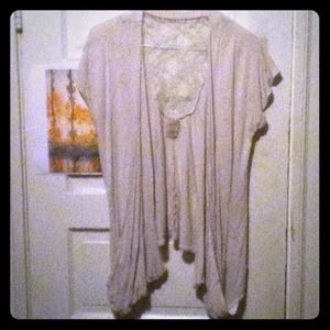 Practically new pretty top with see through back!