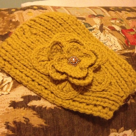 Bundle 3: Head Wrap, Orange Coat, Pink Tank