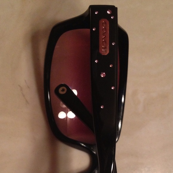 *SOLD*  Black Coach Sunglasses - Picture 3 of 3