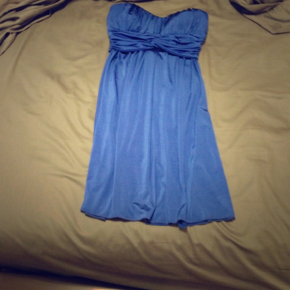 CLEARANCE Blue sweetheart dress! :)