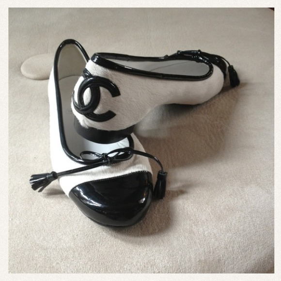 📌❌SOLD❌📌Chanel Flats for @maribelbella