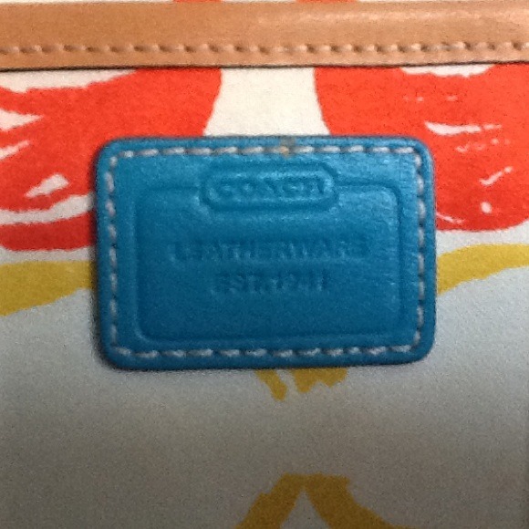 SOLD Authentic Coach - Picture 2 of 4