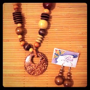 Boho TGC Safari Naturale Wood NecklaceEarrings Set