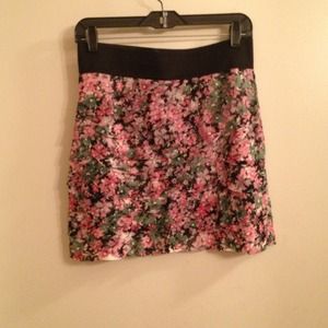 Green/Pink Floral Mini