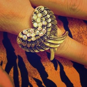 retro ring bird wings with gems