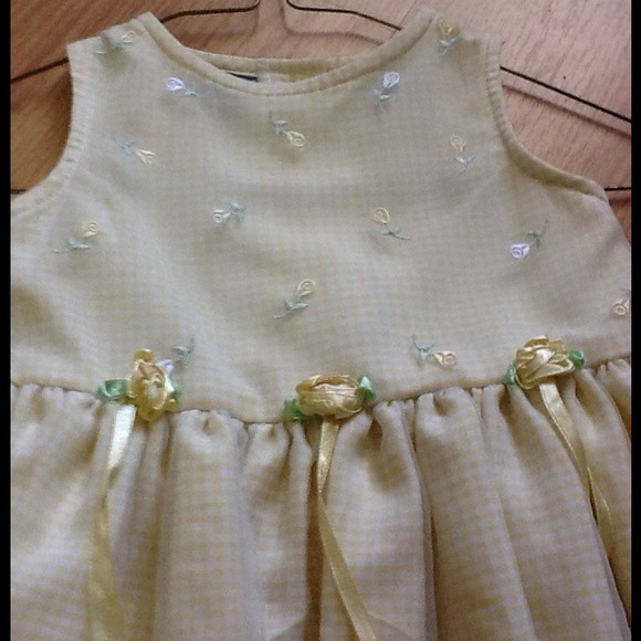 3 t baby crew dress. Pretty! - Picture 3 of 3