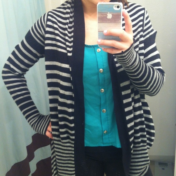 Striped high low sweater!