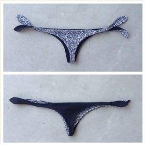 💢RESERVED💢Black leopard brazilian cheeky bikini