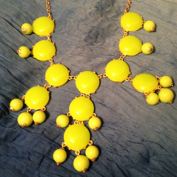 Lime Green J Crew Inspired Bauble Necklace - Picture 2 of 4