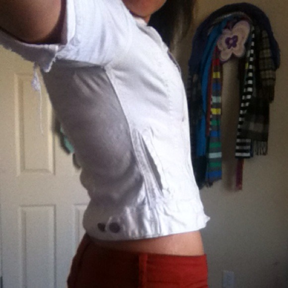 White jacket - Picture 2 of 3