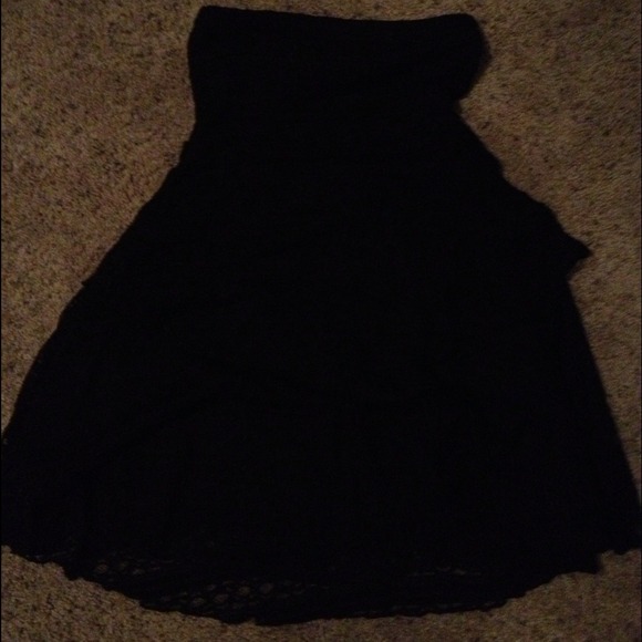 Black strapless dress