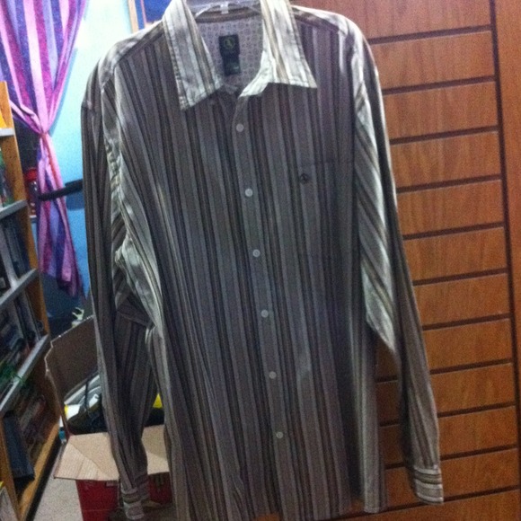 Long sleeve men's shirt!