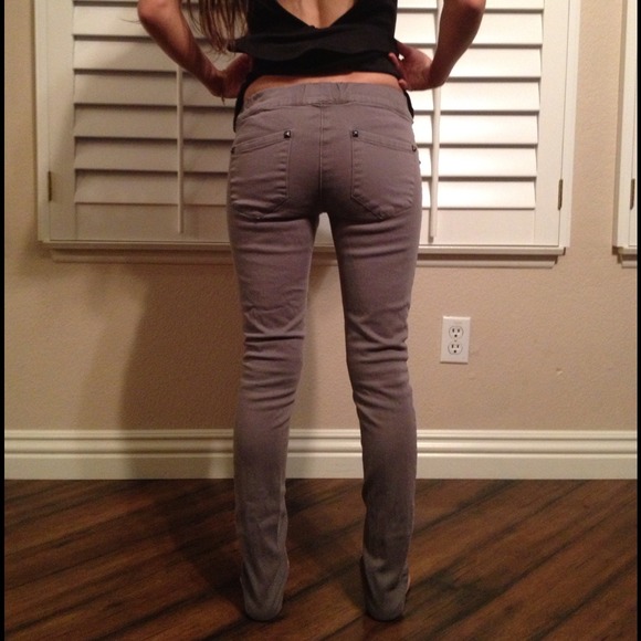 Gray stud jeggings - Picture 4 of 4
