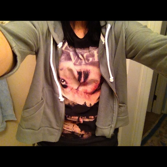 Grey half sleeve sweater
