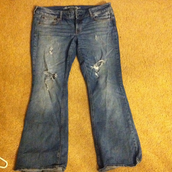 Distressed American Eagle Distressed Artist Denim