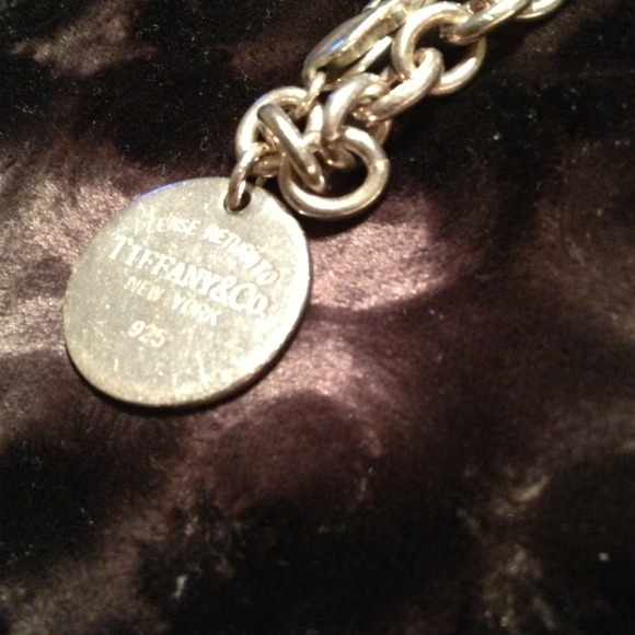 SOLD! Authentic Tiffany & Co round charm bracelet