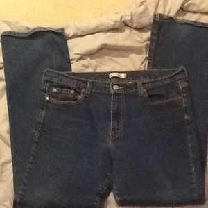 Levi's mid-rise boot cut jeans.  (J5)