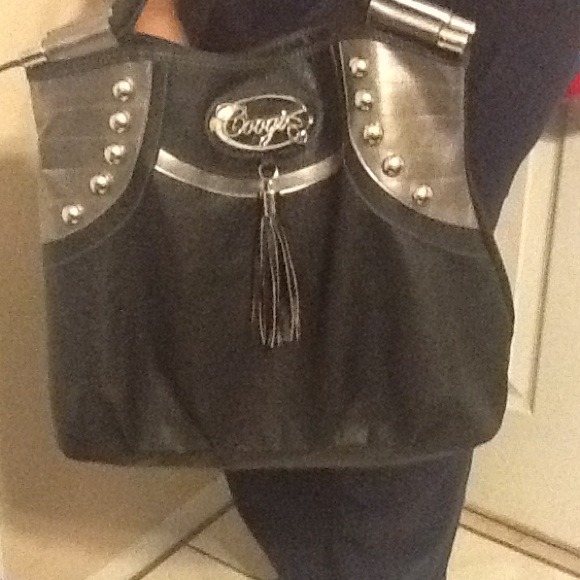 ***REDUCED*** Coogi handbag. excellent condition