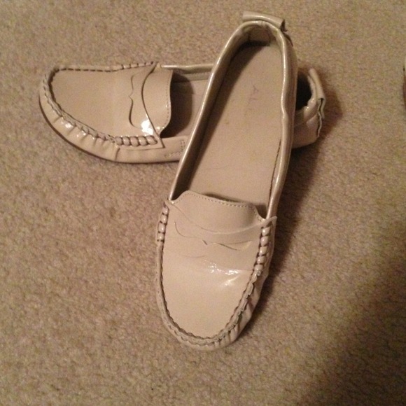 ALDO cream flats